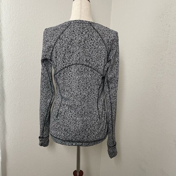 Lululemon Runderful Long Sleeve Cuffins Scattered Herringbone Women Size 8 Grey - Picture 3 of 10